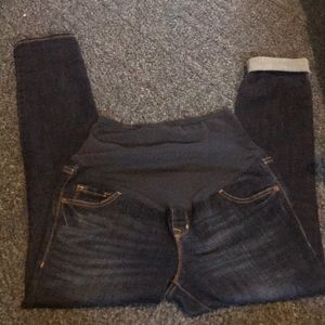 Maternity jeans 👖